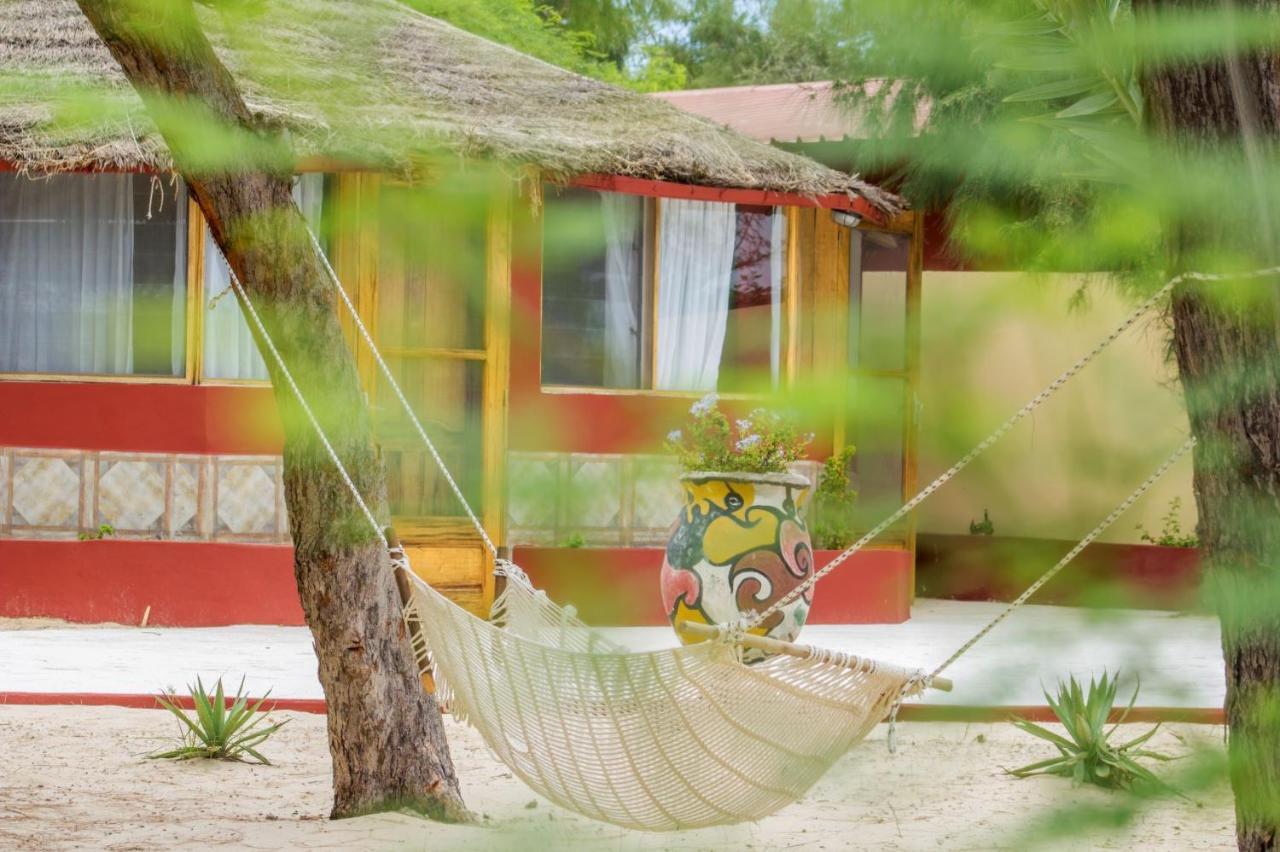 Diamarek Hotel Sur La Plage サンルイ エクステリア 写真