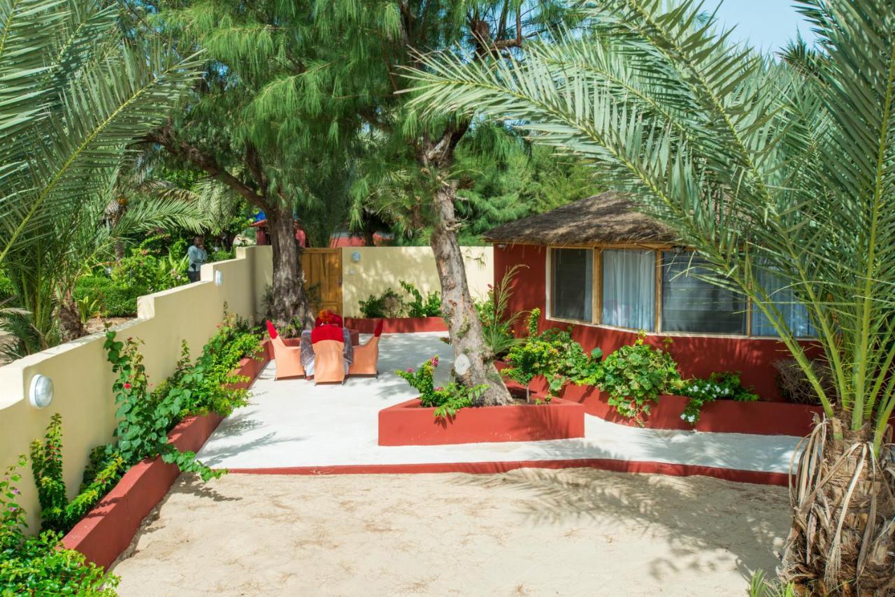 Diamarek Hotel Sur La Plage サンルイ エクステリア 写真